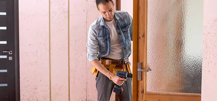 Exterior Door Frame Installation Plateau-Mont-Royal
