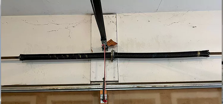 Garage Door Cable Repair Near Me in Plateau-Mont-Royal, QC