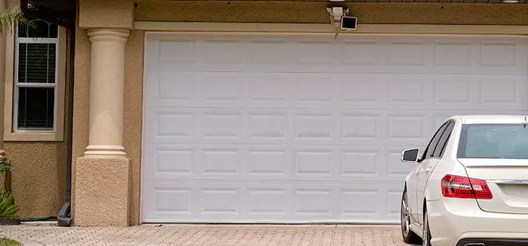 Comprehensive Garage Door Maintenance Services in Plateau-Mont-Royal, QC
