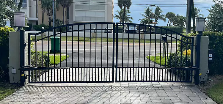 Gate Opener Replacement Near Me in Plateau-Mont-Royal, QC